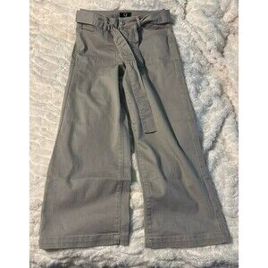 Cropped wide leg grey pants